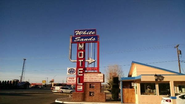White Sands Motel image 1