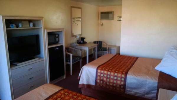 White Sands Motel image 10