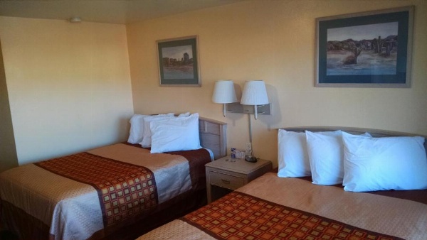 White Sands Motel image 11