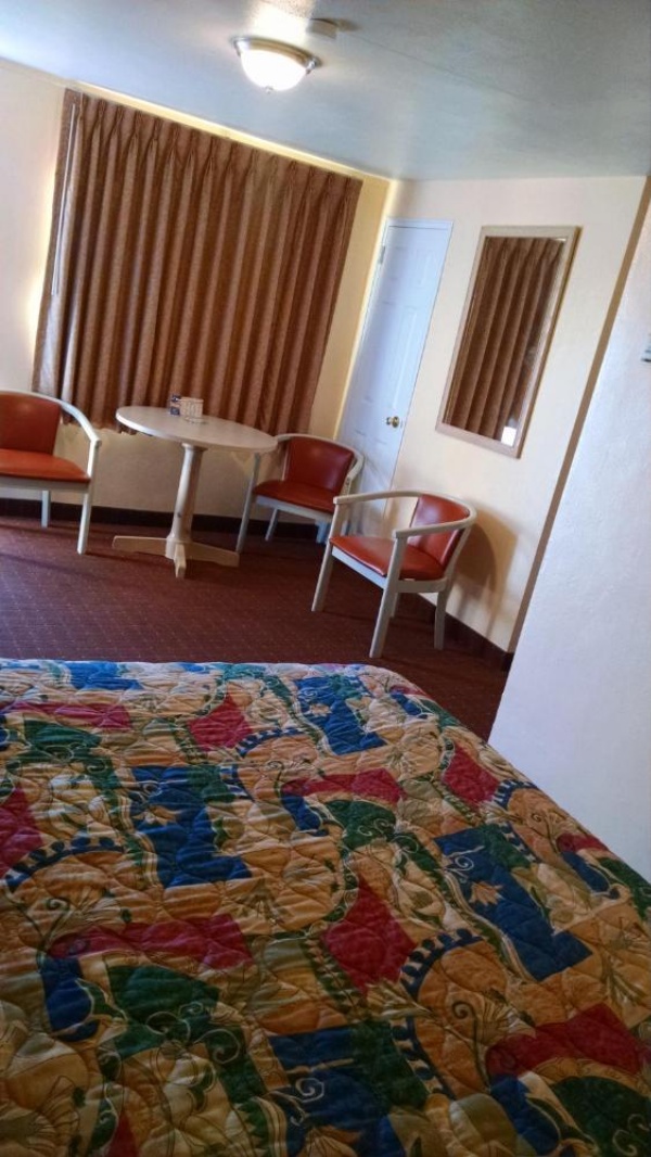 White Sands Motel image 13