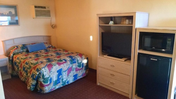 White Sands Motel image 16