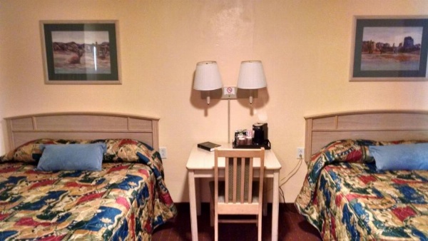 White Sands Motel image 17