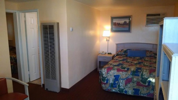 White Sands Motel image 18