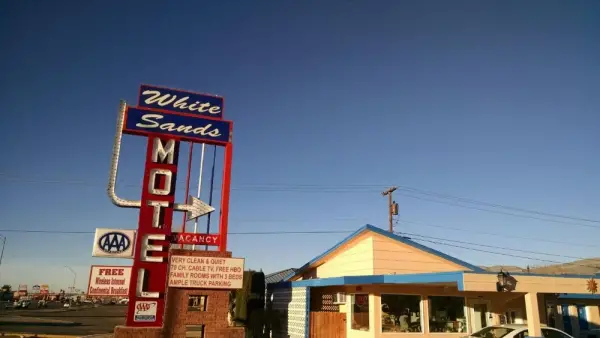 White Sands Motel Main image